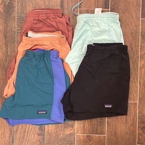 5 pairs of women’s size medium Patagonia Baggie shorts